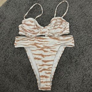 Forever 21 Bikini Set Highwaisted